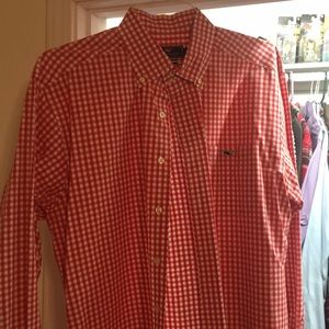 Vineyard vines shirt